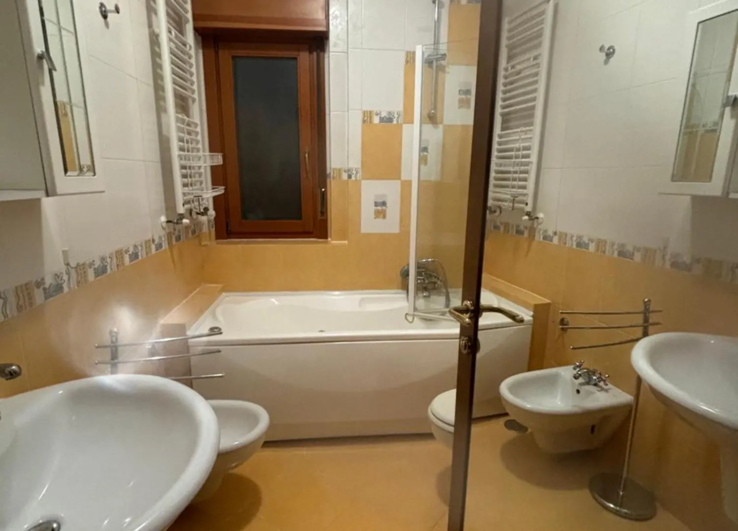 Guest House Niobe Rome Italy